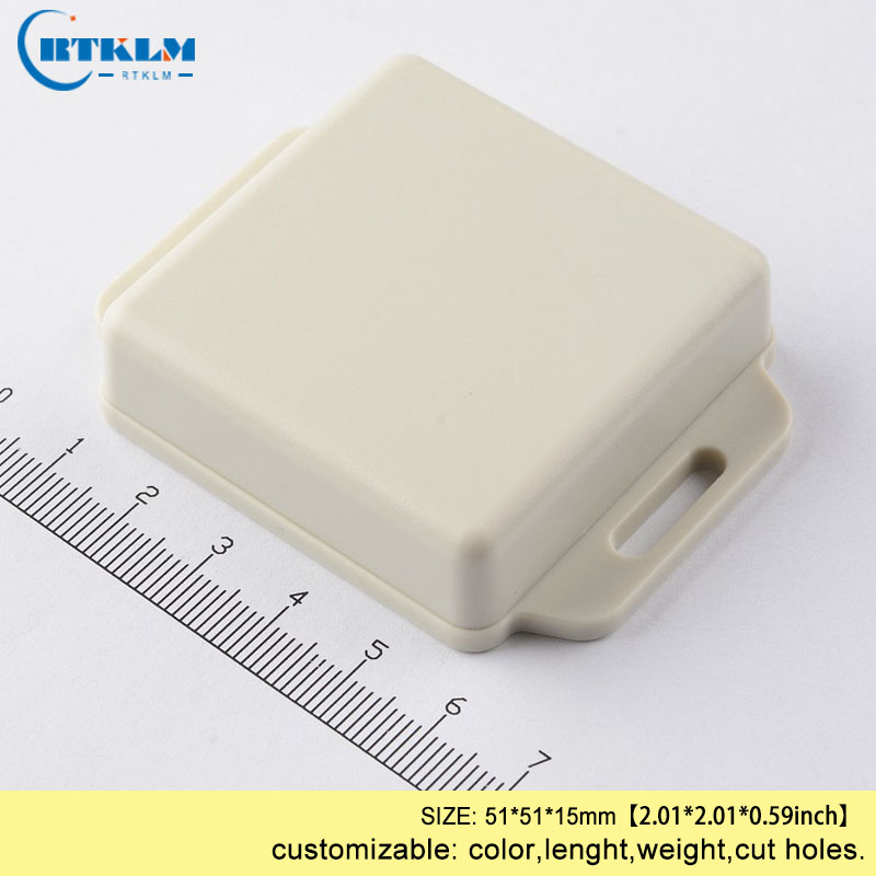 DIY Wall Mounted Junction Box  - Homemade Diy Electronics recensione e prezzo