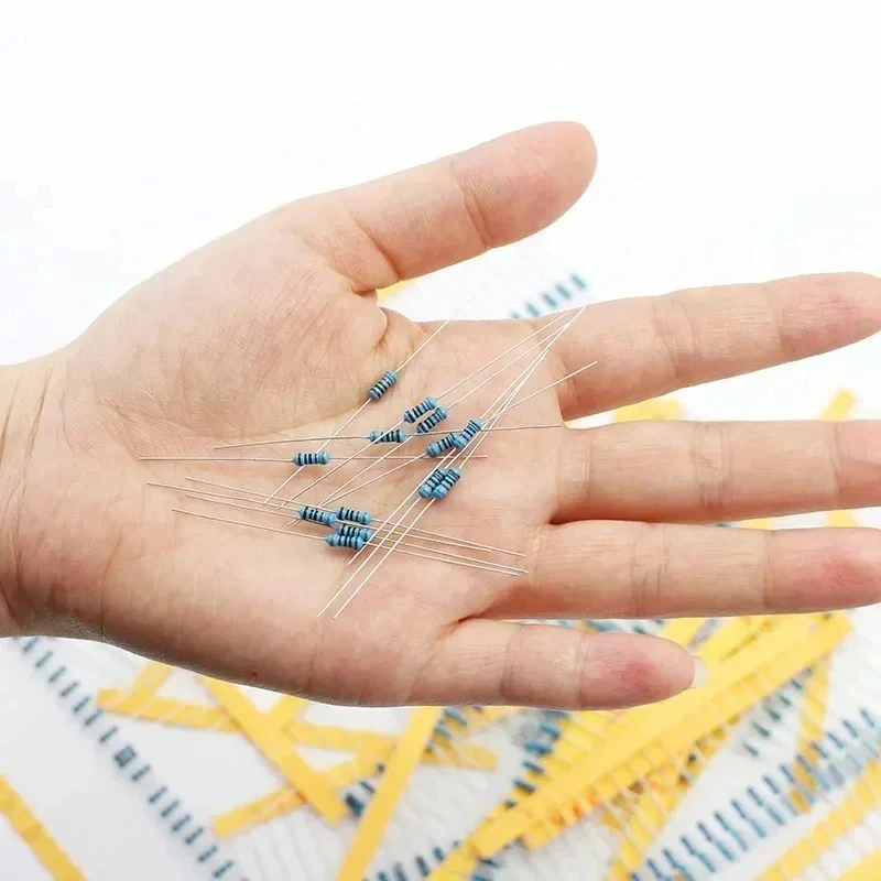 500PCS 1% 1/4W Metal Film Resi - Resistor Kit 1 4W recensione e prezzo